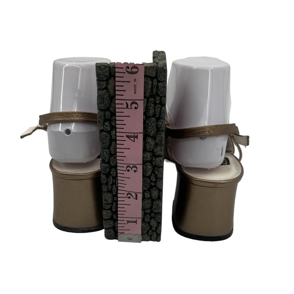 Nine West Gold Effie Block Heel Sandals Size 8 Women’s - Picture 9 of 11